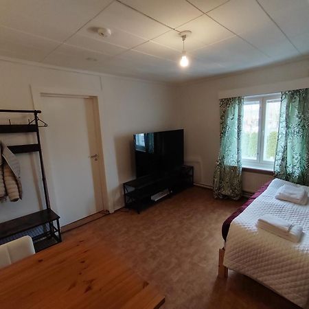 Kalle'S Unluxury Guest House Cl0Sed From 1St Of Feb 2025 Helsinki Extérieur photo