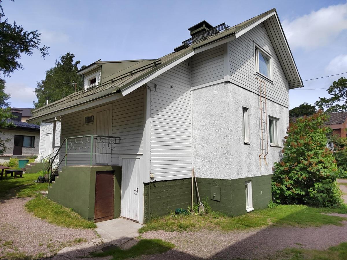 Kalle'S Unluxury Guest House Cl0Sed From 1St Of Feb 2025 Helsinki Extérieur photo