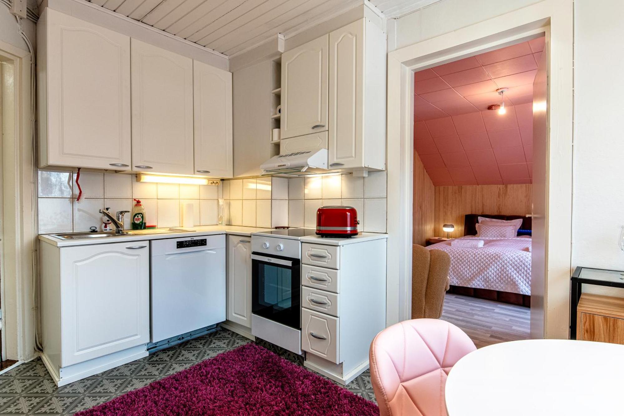 Kalle'S Unluxury Guest House Cl0Sed From 1St Of Feb 2025 Helsinki Extérieur photo
