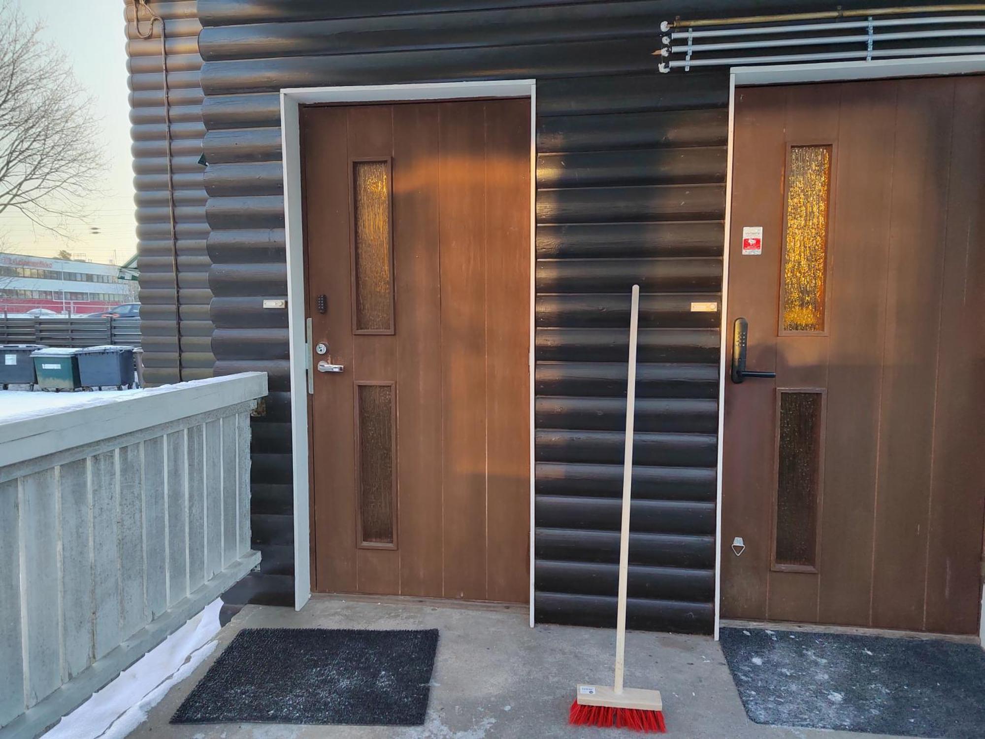 Kalle'S Unluxury Guest House Cl0Sed From 1St Of Feb 2025 Helsinki Chambre photo